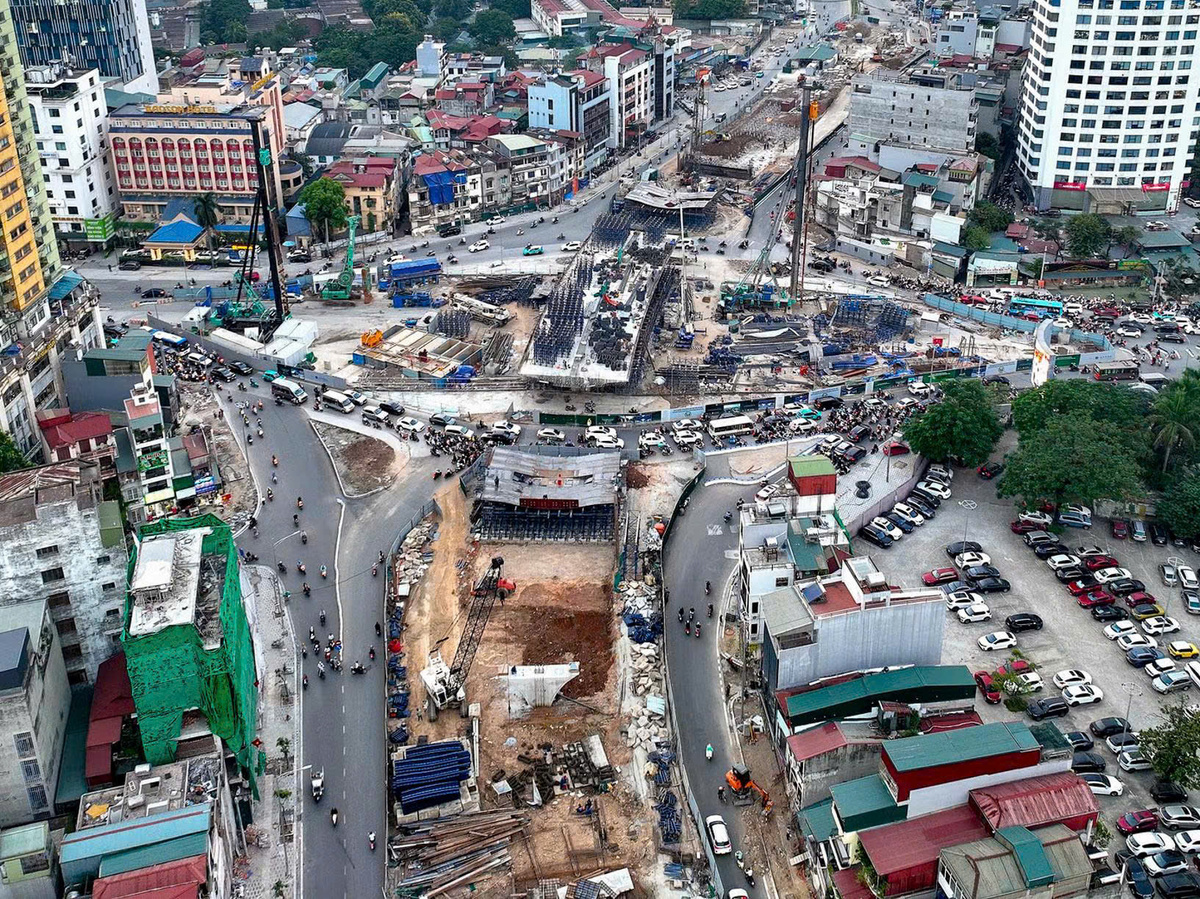 H&agrave; Nội điều chỉnh giao th&ocirc;ng tại n&uacute;t giao Nguyễn Ch&iacute; Thanh &ndash; La Th&agrave;nh cho người d&acirc;n - Ảnh 3.