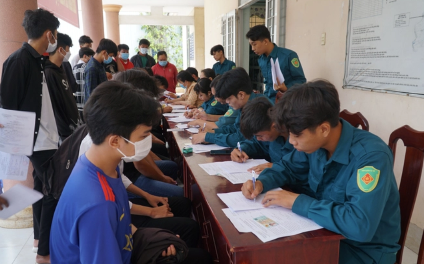 L&aacute;ch để trốn nghĩa vụ qu&acirc;n sự 2027 bằng c&aacute;ch n&agrave;y c&oacute; thể bị phạt rất nặng - Ảnh 2.