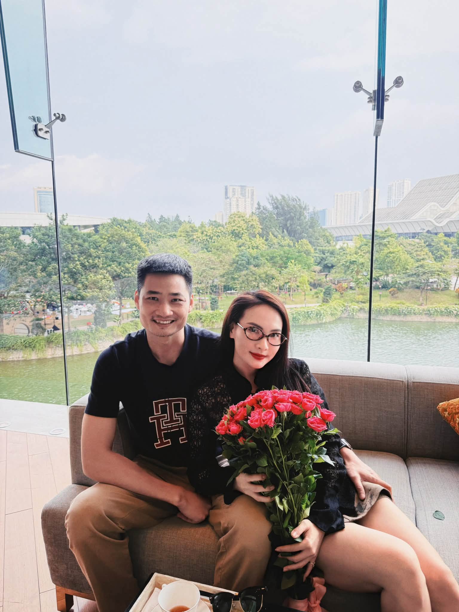 Ninh Dương Lan Ngọc gây chú ý với diện mạo Thị Liễu, Võ Hoàng Yến tái hiện hình ảnh á hậu 18 năm trước - Ảnh 2.