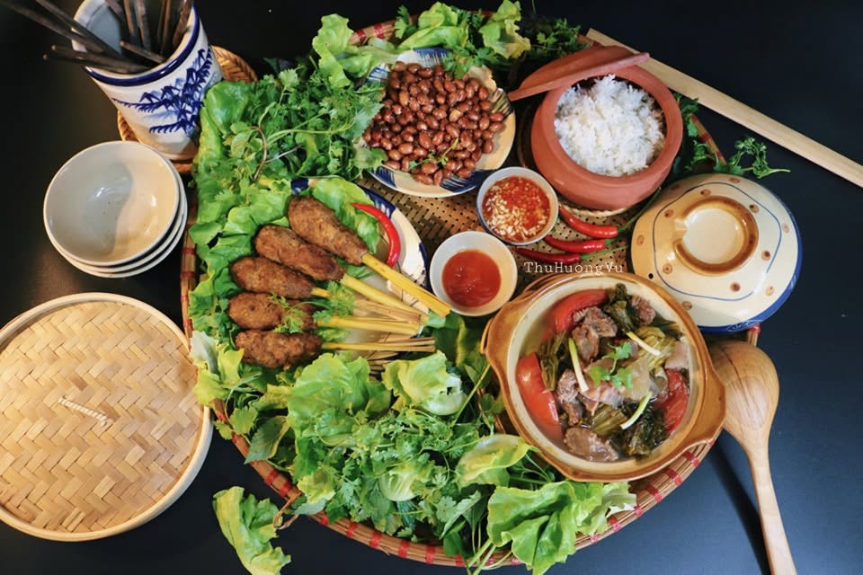10 m&acirc;m cơm gia đ&igrave;nh ngon mắt của mẹ đảm H&agrave; Nội, gợi &yacute; m&oacute;n ngon mỗi ng&agrave;y - Ảnh 10.