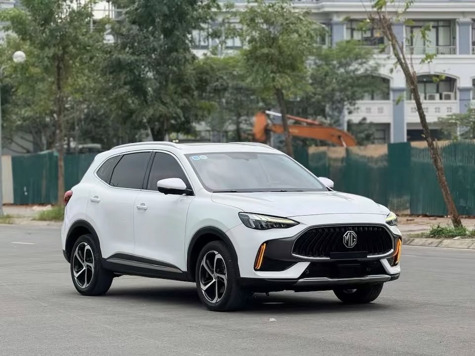 Gi&aacute; cả thị trường xe &ocirc; t&ocirc; 2026: Giảm sốc cho SUV cỡ C , MG HS rẻ hơn cả Toyota Vios - Ảnh 2.