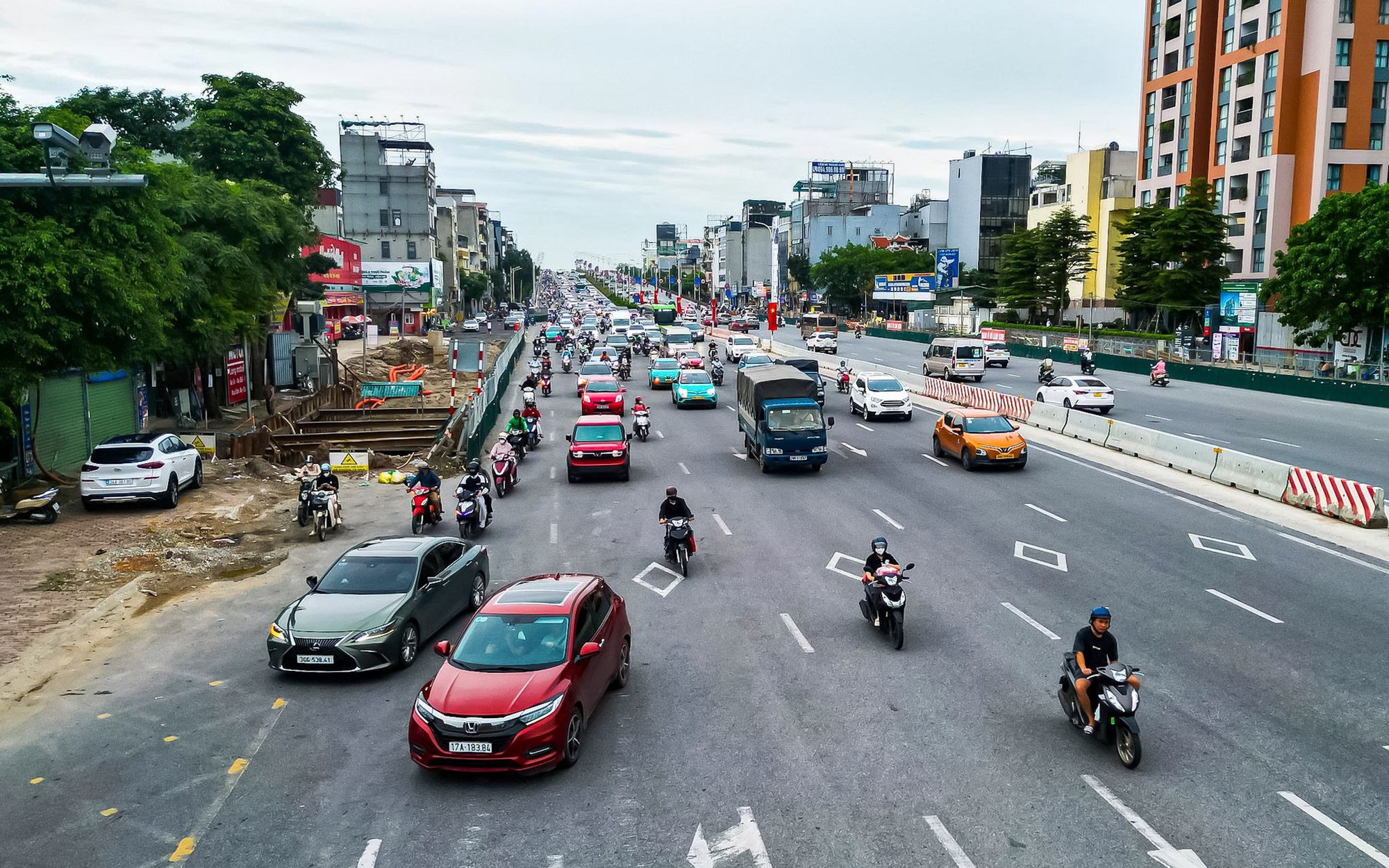 H&agrave; Nội đẩy nhanh tiến độ x&acirc;y dựng 8 cầu vượt s&ocirc;ng Hồng v&agrave; s&ocirc;ng Đuống - Ảnh 3.