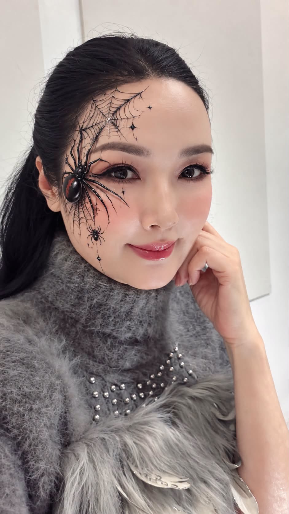 Hoa hậu Đền Hùng Giáng My trang hoàng Lễ Halloween, biến hóa với vẻ đẹp ma mị - Ảnh 7.