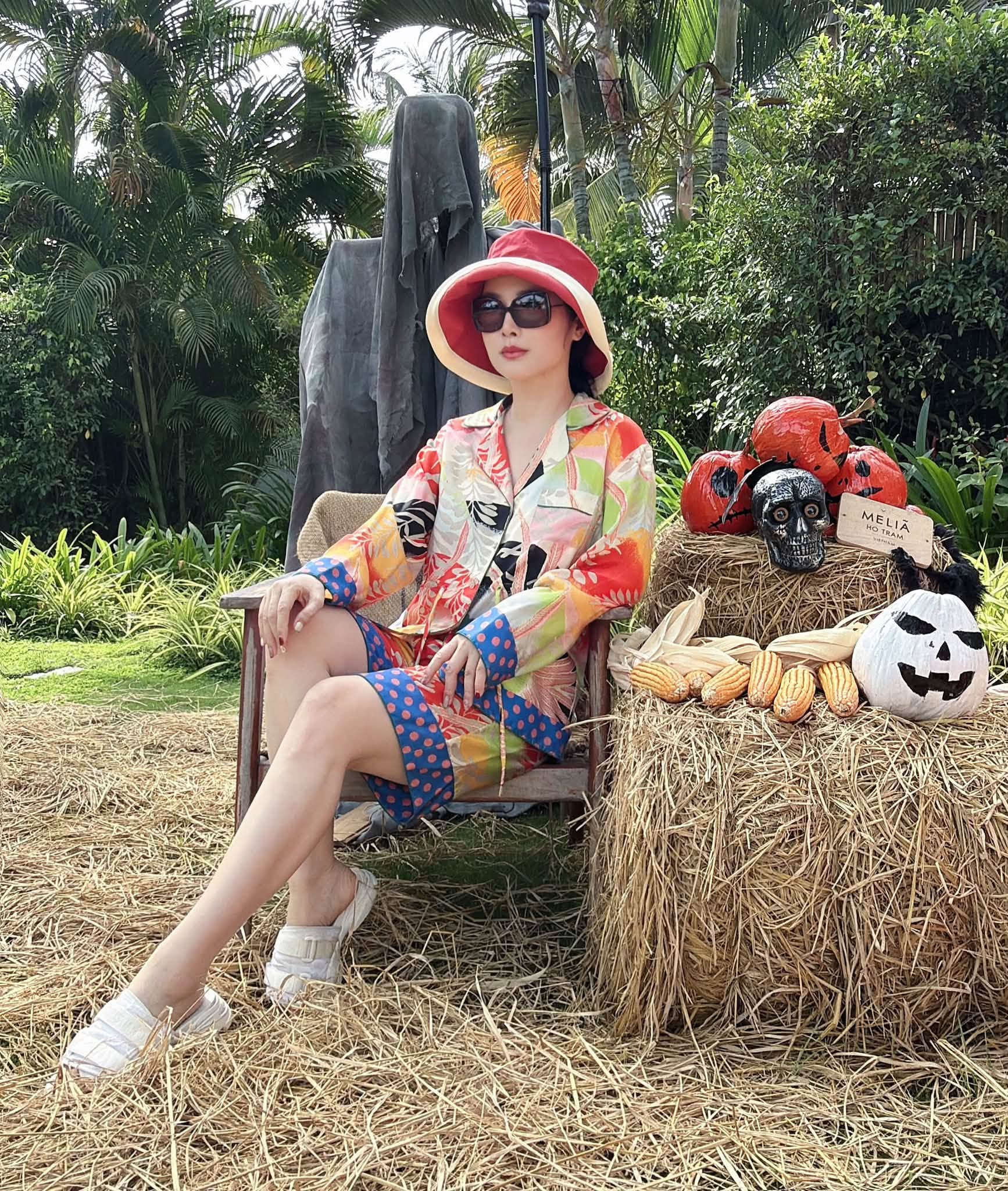 Hoa hậu Đền Hùng Giáng My trang hoàng Lễ Halloween, biến hóa với vẻ đẹp ma mị - Ảnh 5.