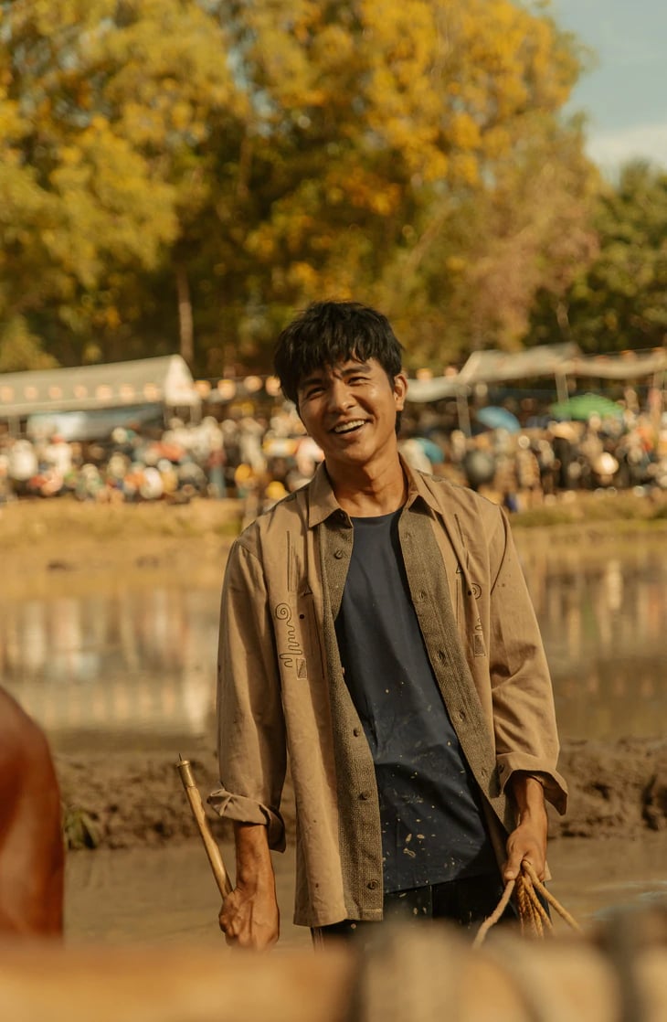 Doanh thu 1000 tỷ đồng của Steven Nguyễn từ Trại bu&ocirc;n người v&agrave; Mưa Đỏ - Ảnh 3.