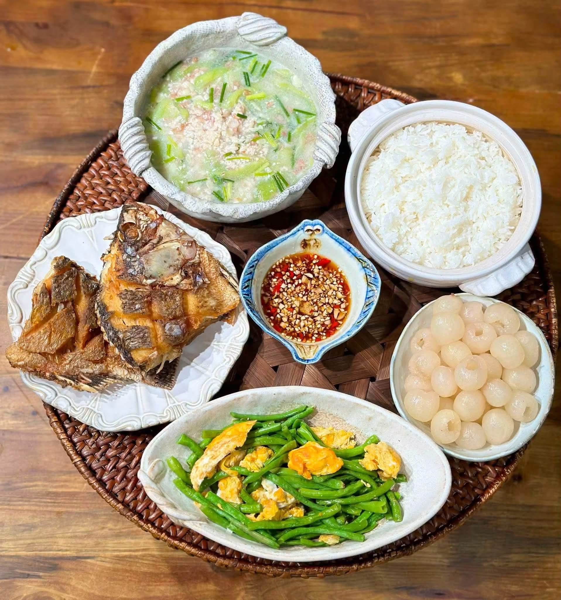 100+ món ngon mỗi ngày cho mâm cơm mùa thu 'siêu tốc', tiết kiệm: Chồng khen nức nở, con muốn ăn thêm - Ảnh 12.