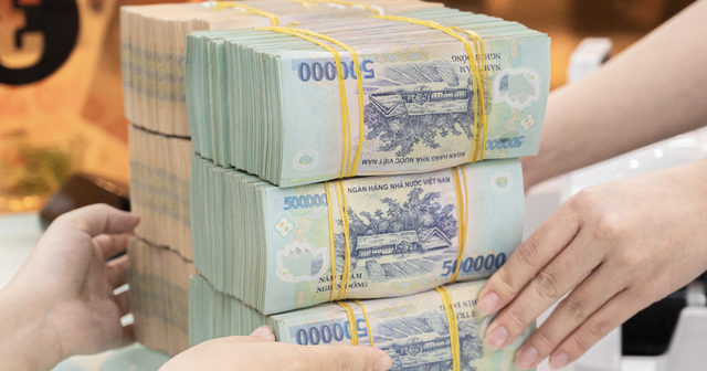 L&atilde;i suất ng&acirc;n h&agrave;ng Agribank , Vietcombank , BIDV , VietinBank 2026: Gửi 400 triệu nhận bao nhi&ecirc;u l&atilde;i? - Ảnh 2.