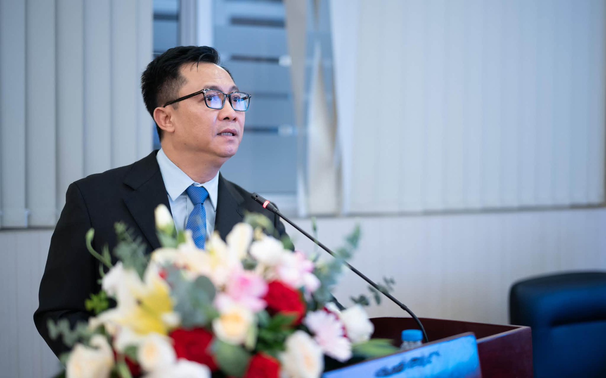 Huyền Lizzie su&yacute;t kh&ocirc;ng được chọn đ&oacute;ng c&ugrave;ng Duy Hưng v&igrave; qu&aacute; sang chảnh

 - Ảnh 6.