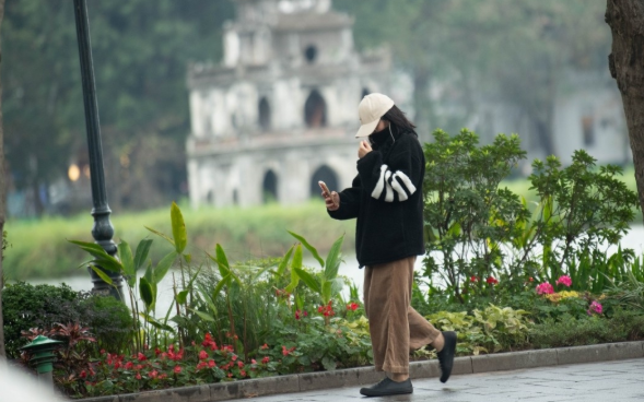 Tin s&aacute;ng 14/10: Mưa d&ocirc;ng lại k&eacute;o d&agrave;i ở Trung Bộ v&agrave; Nam Bộ; Khi n&agrave;o cư d&acirc;n tại 12 dự &aacute;n li&ecirc;n quan &ocirc;ng L&ecirc; Thanh Thản được tự l&agrave;m sổ đỏ? - Ảnh 7.