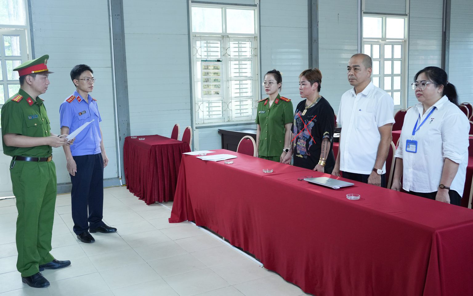 Cho vay lãi suất 'cắt cổ' thu lợi bất chính hơn 140 triệu đồng - Ảnh 2.