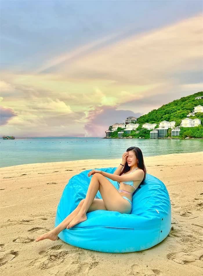 Trang Ph&aacute;p diện bikini khoe h&igrave;nh thể n&oacute;ng bỏng ở tuổi 33 - Ảnh 9.