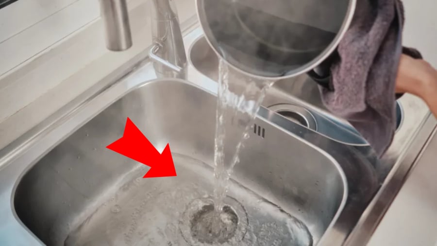 Tại sao rửa thịt sống lại có hại cho sức khỏe và bếp ăn - Ảnh 9.