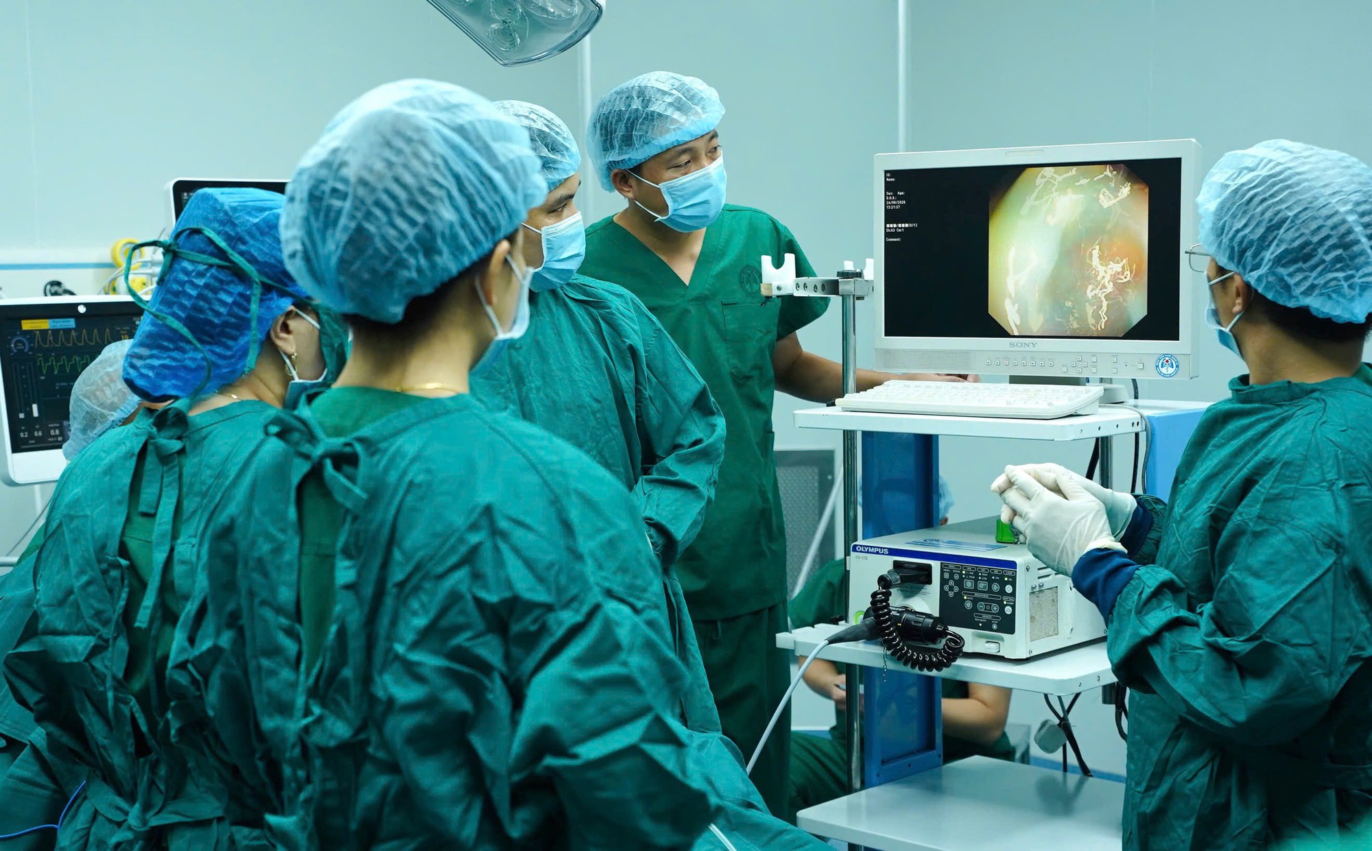 Nhịp cầu 65 năm B&aacute;o Sức khỏe v&agrave; Đời sống: Từ trang b&aacute;o đến m&ugrave;a xu&acirc;n tr&ecirc;n rẻo cao - Ảnh 9.
