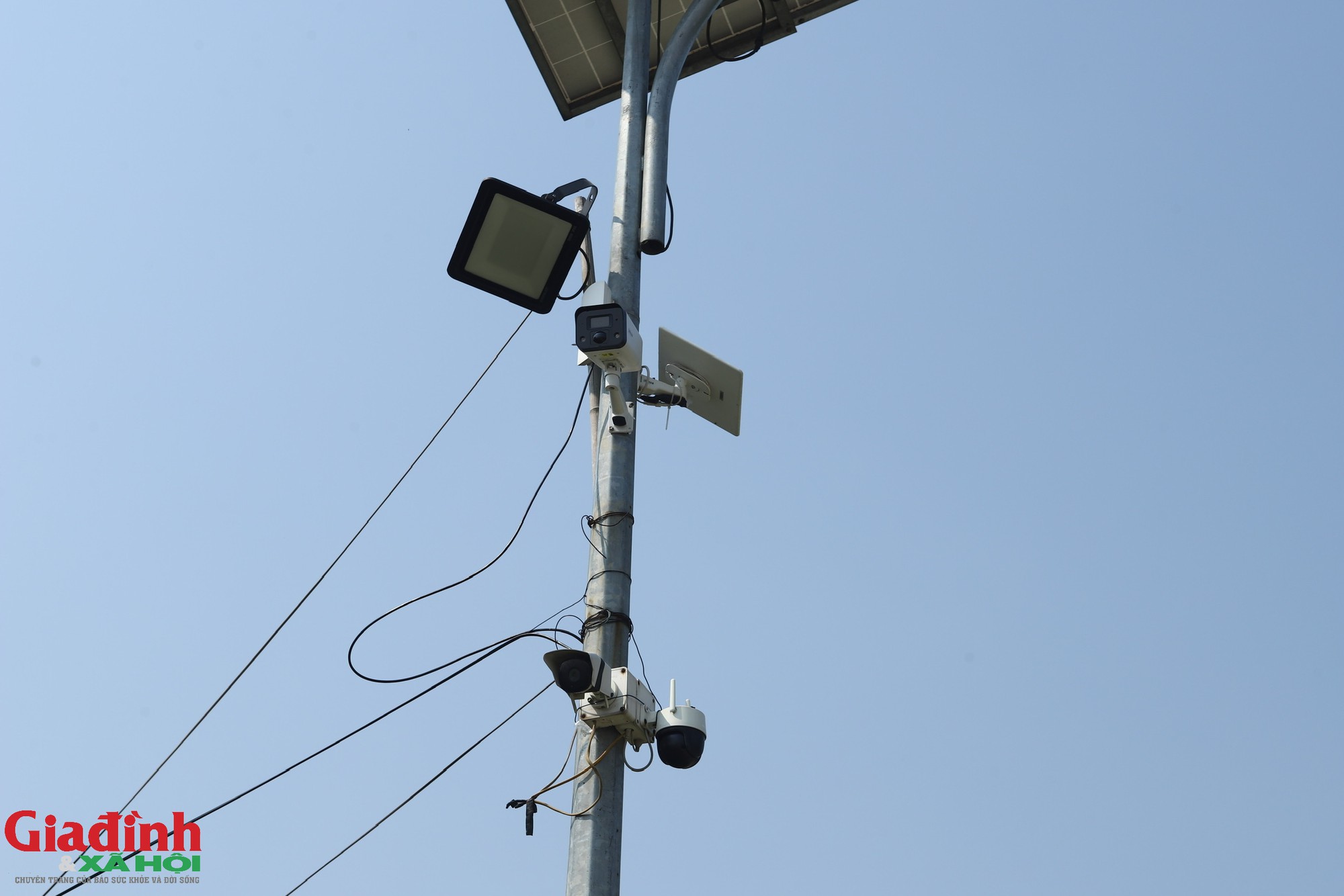 Hà Nội: Ứng dụng hệ thống camera giám sát từ xa, siết chặt an toàn tại các bến phà, đò ngang - Ảnh 2.