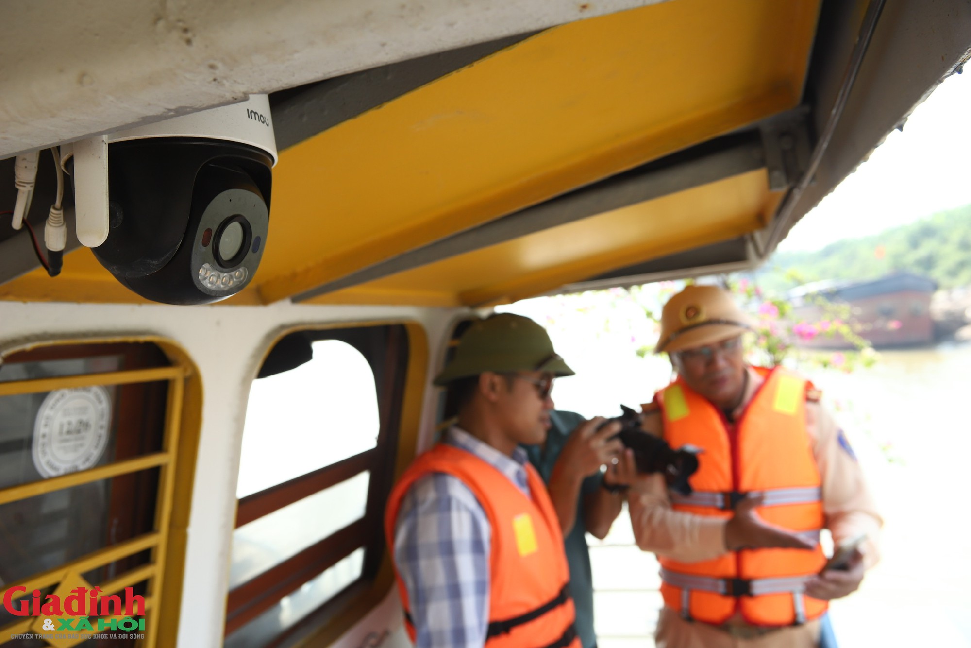 Hà Nội: Ứng dụng hệ thống camera giám sát từ xa, siết chặt an toàn tại các bến phà, đò ngang - Ảnh 7.