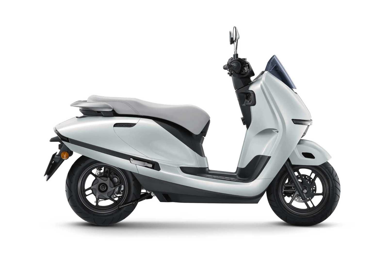 Xe m&aacute;y điện Honda UC3 v&agrave; Dat Bike: Thị trường Xe m&aacute;y điện 2026 - Ảnh 2.