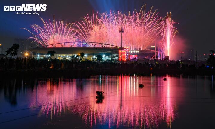 Tin sáng 2/2: Những trường hợp dừng hưởng lương hưu, trợ cấp BHXH từ năm 2026; Từ 1/7/2026, những người dân Việt Nam thuộc nhóm đối tượng này đón tin vui - Ảnh 5. Tin sáng 2/2: Những trường hợp dừng hưởng lương hưu, trợ cấp BHXH từ năm 2026; Từ 1/7/2026, những người dân Việt Nam thuộc nhóm đối tượng này đón tin vui - Ảnh 5.