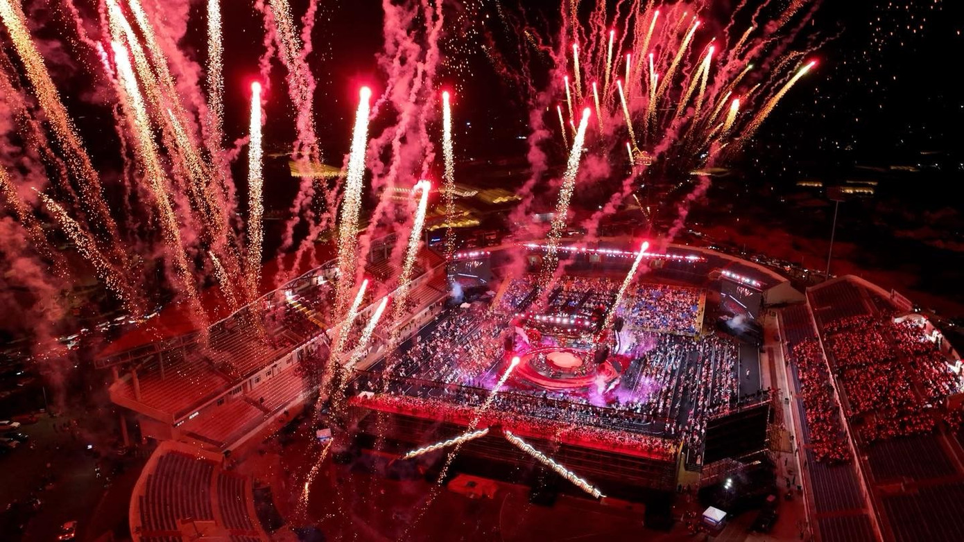 Ca sĩ Việt n&agrave;o cận kề ngưỡng c&aacute;t-x&ecirc; một tỷ đồng/show - Ảnh 19.