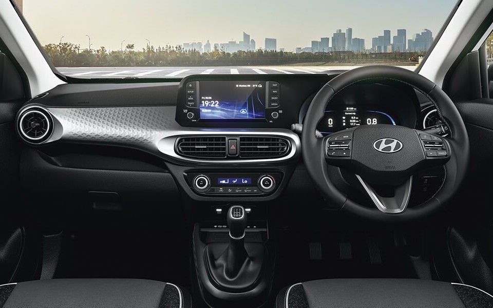 Trải Nghiệm Hyundai Grand i10: SUV Hạng A Giá 230 Triệu, Thiết Kế Thể Thao, Nội Thất Sang
