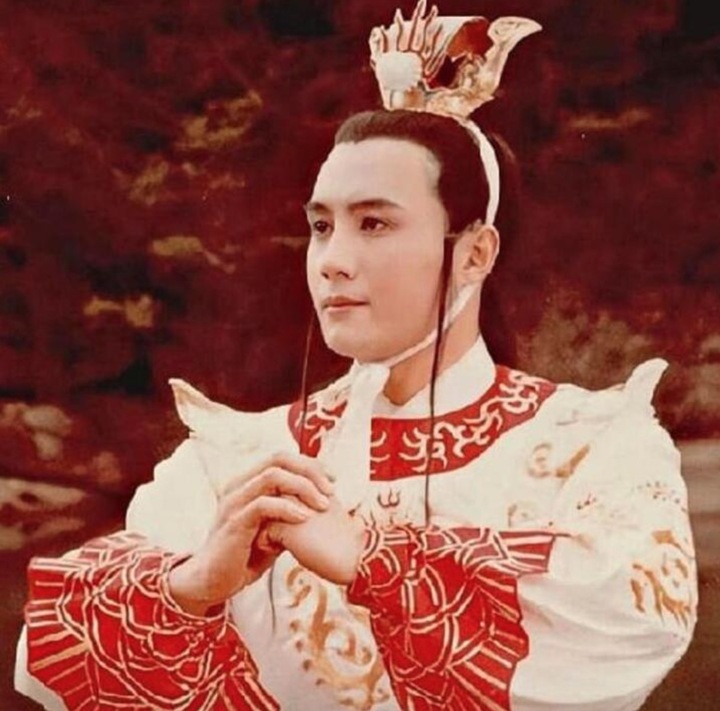 T&agrave;i tử nhận c&aacute;t-x&ecirc; cao nhất T&acirc;y du k&yacute;: Sang Mỹ đ&oacute;ng phim, giờ b&aacute;n thịt mưu sinh - Ảnh 1.