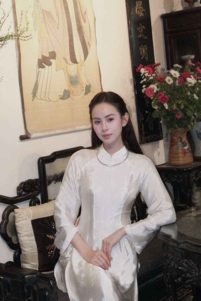 C&aacute;ch giữ hoa tươi l&acirc;u của 'n&agrave;ng d&acirc;u h&agrave;o m&ocirc;n' Hương Li&ecirc;n khiến chị em th&iacute;ch th&uacute; v&igrave; đơn giản - Ảnh 2.