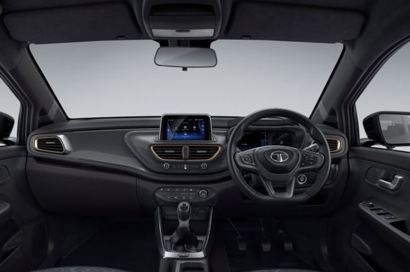 Hatchback hạng B gi&aacute; 175 triệu đồng thiết kế thể thao, nội thất hiện đại, trang bị 6 t&uacute;i kh&iacute;, phanh ABS v&agrave; EBD, rẻ hơn Kia Morning, Hyundai i10, chỉ như Honda SH chắc chắn g&acirc;y sốt nếu về Việt Nam - Ảnh 3.