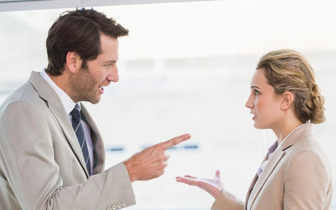 Tr&aacute;nh xa 5 kiểu người mang "kh&iacute; ngh&egrave;o" n&agrave;y để kh&ocirc;ng bị k&eacute;o l&ugrave;i vận mệnh!