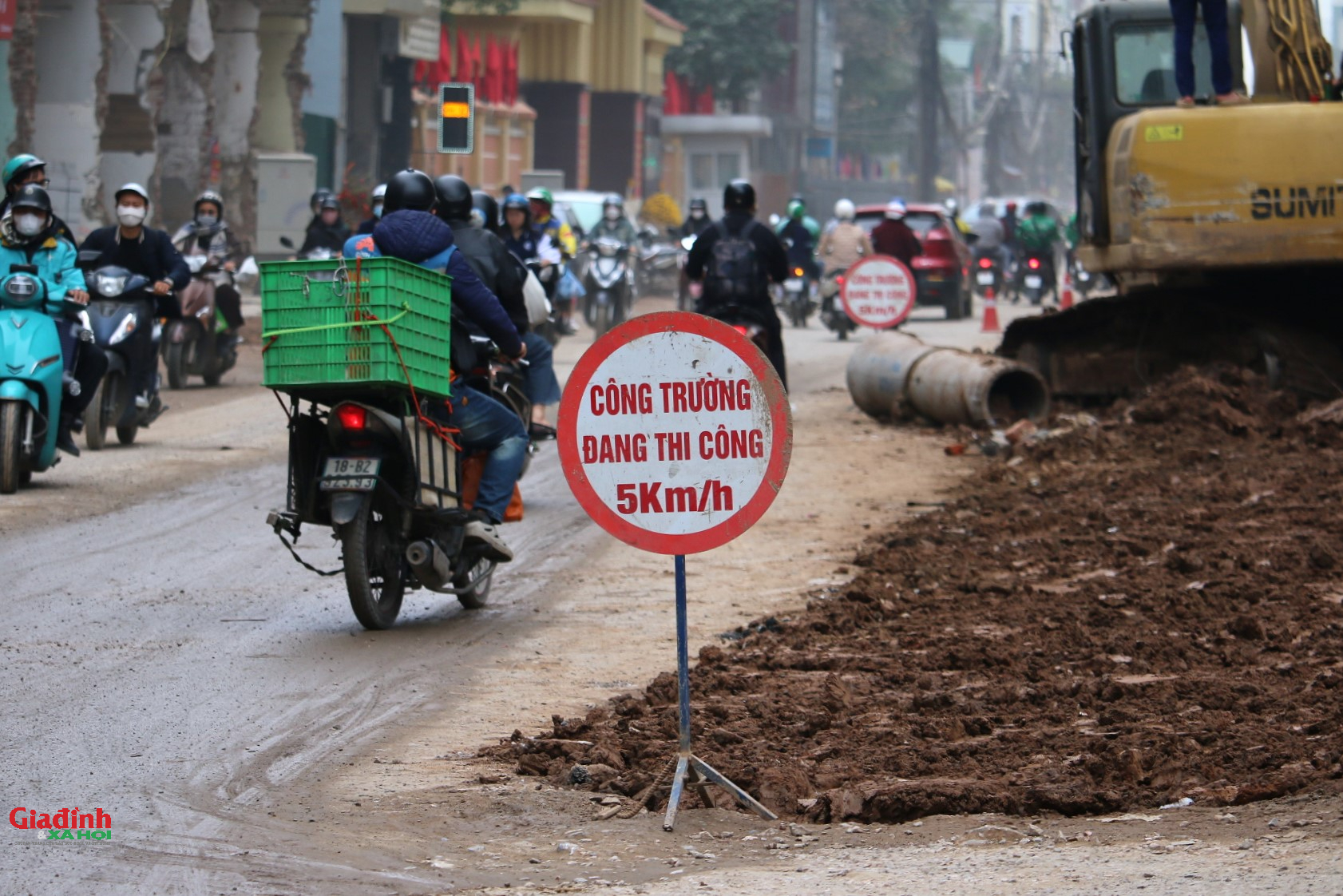 &Ocirc; nhiễm nghi&ecirc;m trọng tại c&ocirc;ng trường mở rộng đường Nguyễn Tu&acirc;n ở H&agrave; Nội 2026 - Ảnh 2.