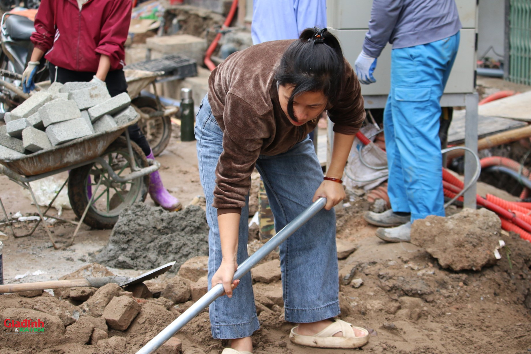 &Ocirc; nhiễm nghi&ecirc;m trọng tại c&ocirc;ng trường mở rộng đường Nguyễn Tu&acirc;n ở H&agrave; Nội 2026 - Ảnh 11.