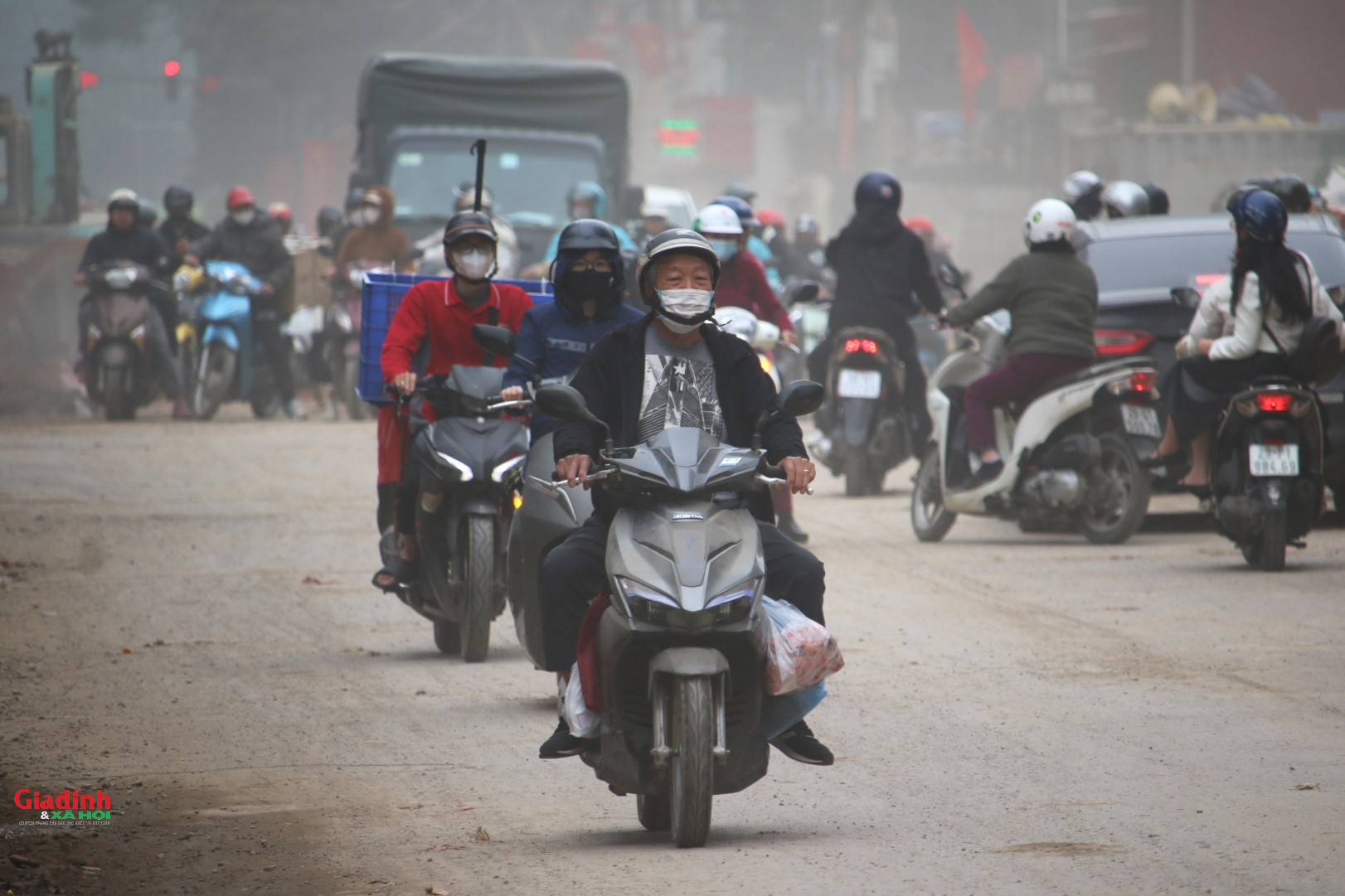 &Ocirc; nhiễm nghi&ecirc;m trọng tại c&ocirc;ng trường mở rộng đường Nguyễn Tu&acirc;n ở H&agrave; Nội 2026 - Ảnh 4.