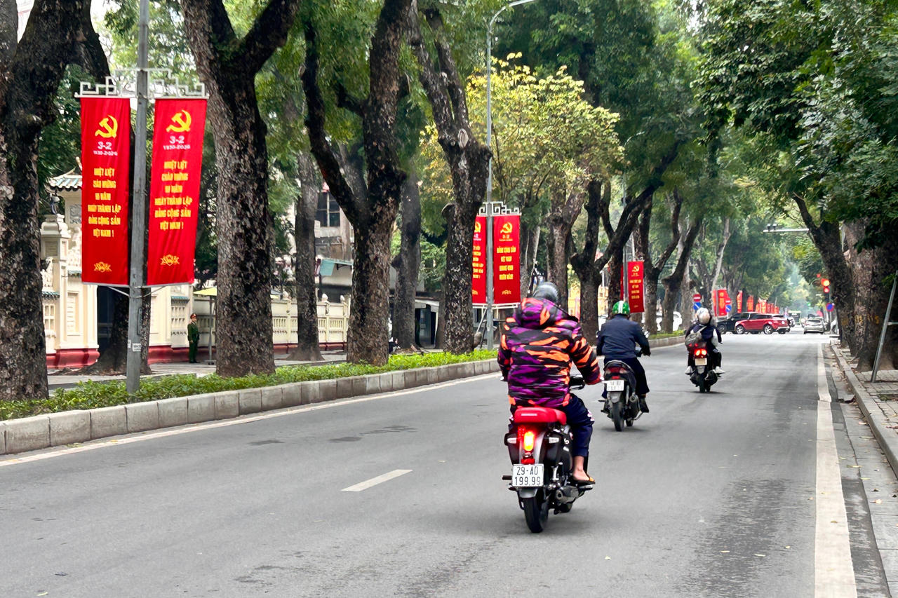 Dự b&aacute;o thời tiết H&agrave; Nội ng&agrave;y 14 / 2: Mưa v&agrave; r&eacute;t trong Bắc Bộ - Ảnh 1.
