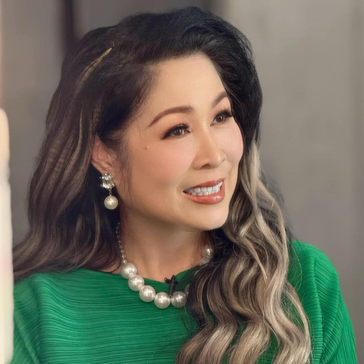 Nữ NSND tuổi B&iacute;nh Ngọ l&agrave; gi&aacute;m đốc, c&oacute; chồng t&agrave;i tử điện ảnh một thời - Ảnh 2.