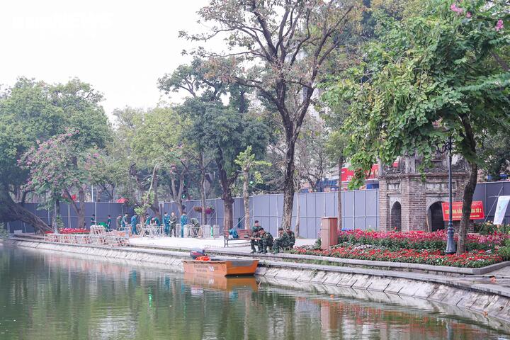 To&agrave;n cảnh trận địa ph&aacute;o hoa ở H&agrave; Nội ch&agrave;o mừng năm mới B&iacute;nh Ngọ 2026 - Ảnh 13.