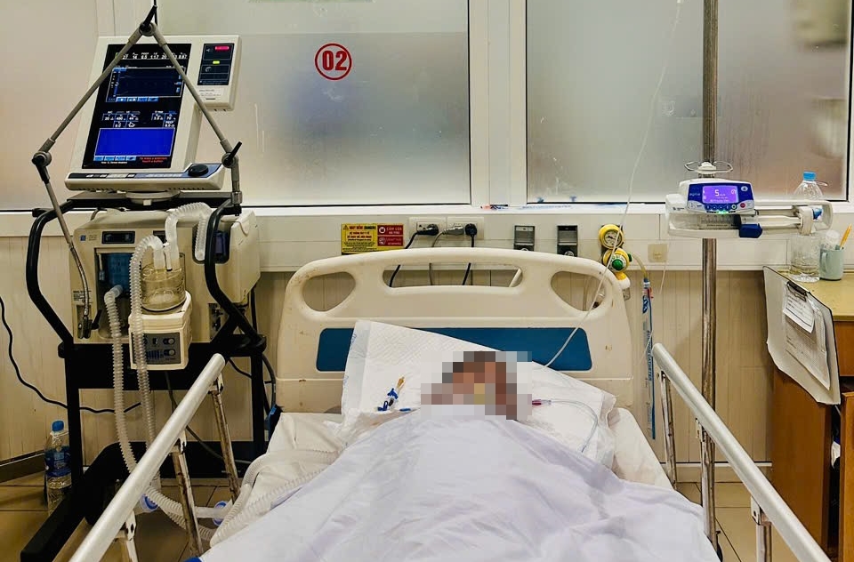 Tết đến, cảnh b&aacute;o nguy cơ ngộ độc rượu tăng cao- Ảnh 1.