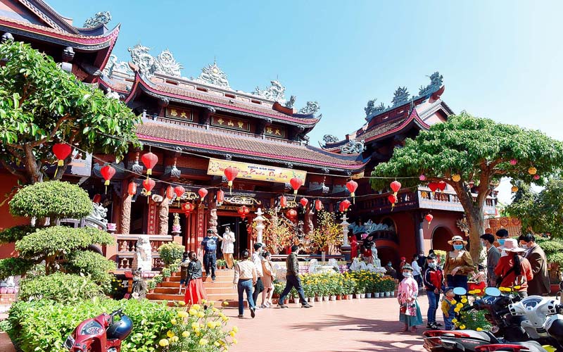 Năm Bính Ngọ 2026 và Hai Tiết Khí Đặc Biệt Trong Tết Nguyên Đán