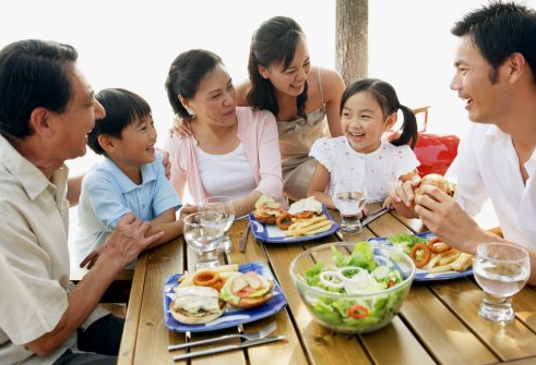 Những lời ch&uacute;c an h&ograve;a c&oacute; gi&aacute; trị hơn mọi lời ch&uacute;c t&agrave;i lộc năm mới  - Ảnh 3.