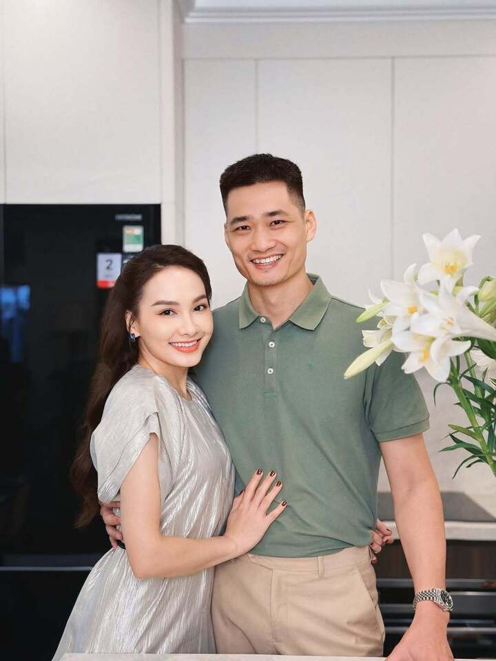 Mỹ nh&acirc;n tuổi Ngọ phim giờ v&agrave;ng VTV: Người l&agrave; Thượng &uacute;y, người l&agrave;m d&acirc;u h&agrave;o m&ocirc;n - Ảnh 2.