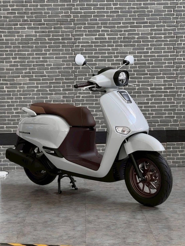 Xe ga 125cc giá 46 triệu đồng của Honda đẹp cổ điển, trang bị chất hơn SH Mode, rẻ chỉ ngang Lead - Ảnh 4. Xe ga 125cc giá 46 triệu đồng của Honda đẹp cổ điển, trang bị chất hơn SH Mode, rẻ chỉ ngang Lead - Ảnh 4.