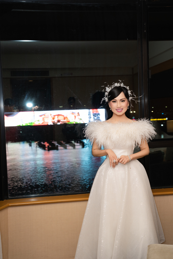 H&agrave; Phương - em g&aacute;i Cẩm Ly 'biến mất' khỏi Vbiz v&igrave; l&yacute; do g&igrave;? - Ảnh 2.