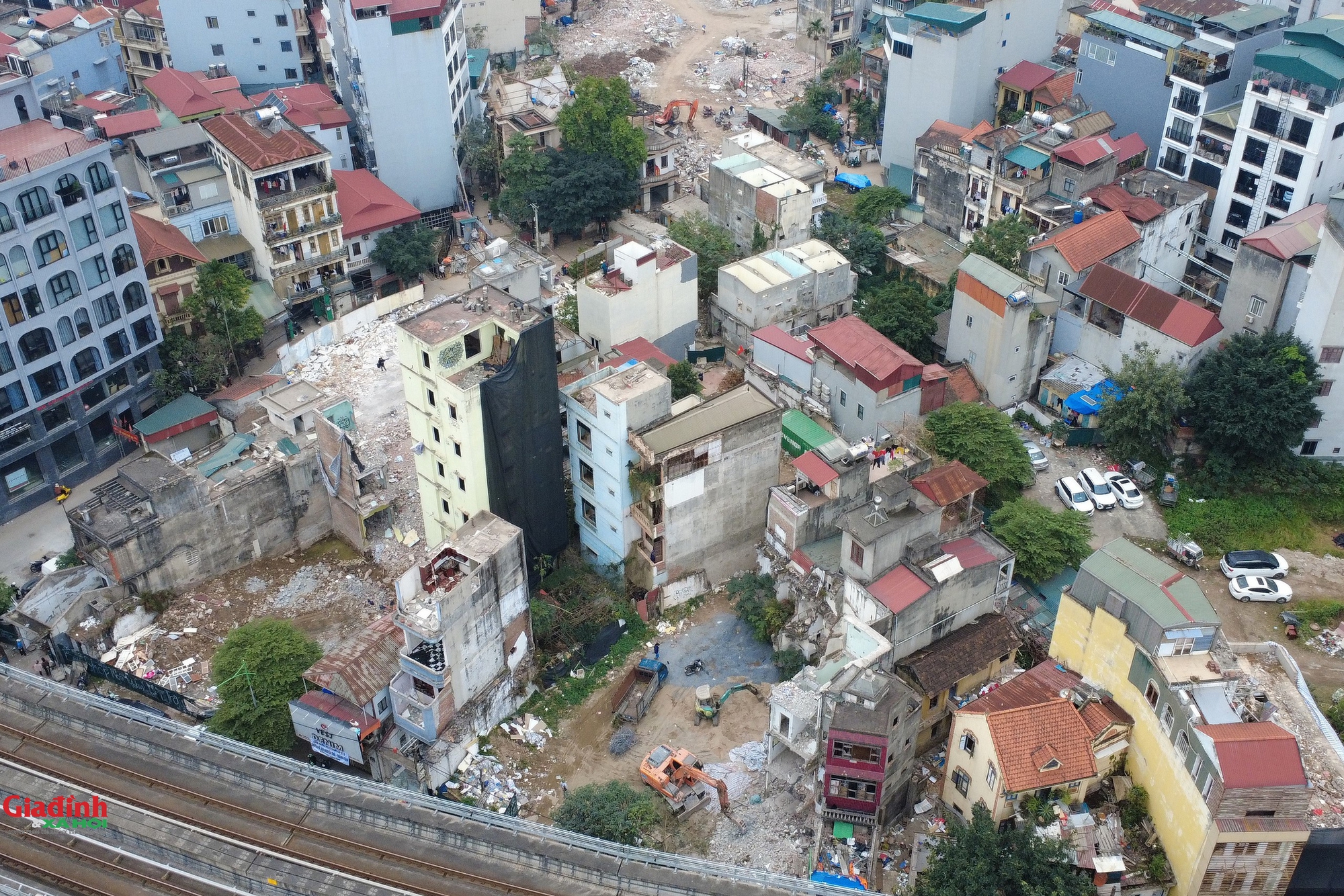 H&agrave; Nội: Người d&acirc;n hối hả dỡ nh&agrave;, giao đất thực hiện GPMB dự &aacute;n đường V&agrave;nh đai 2,5 - Ảnh 6.