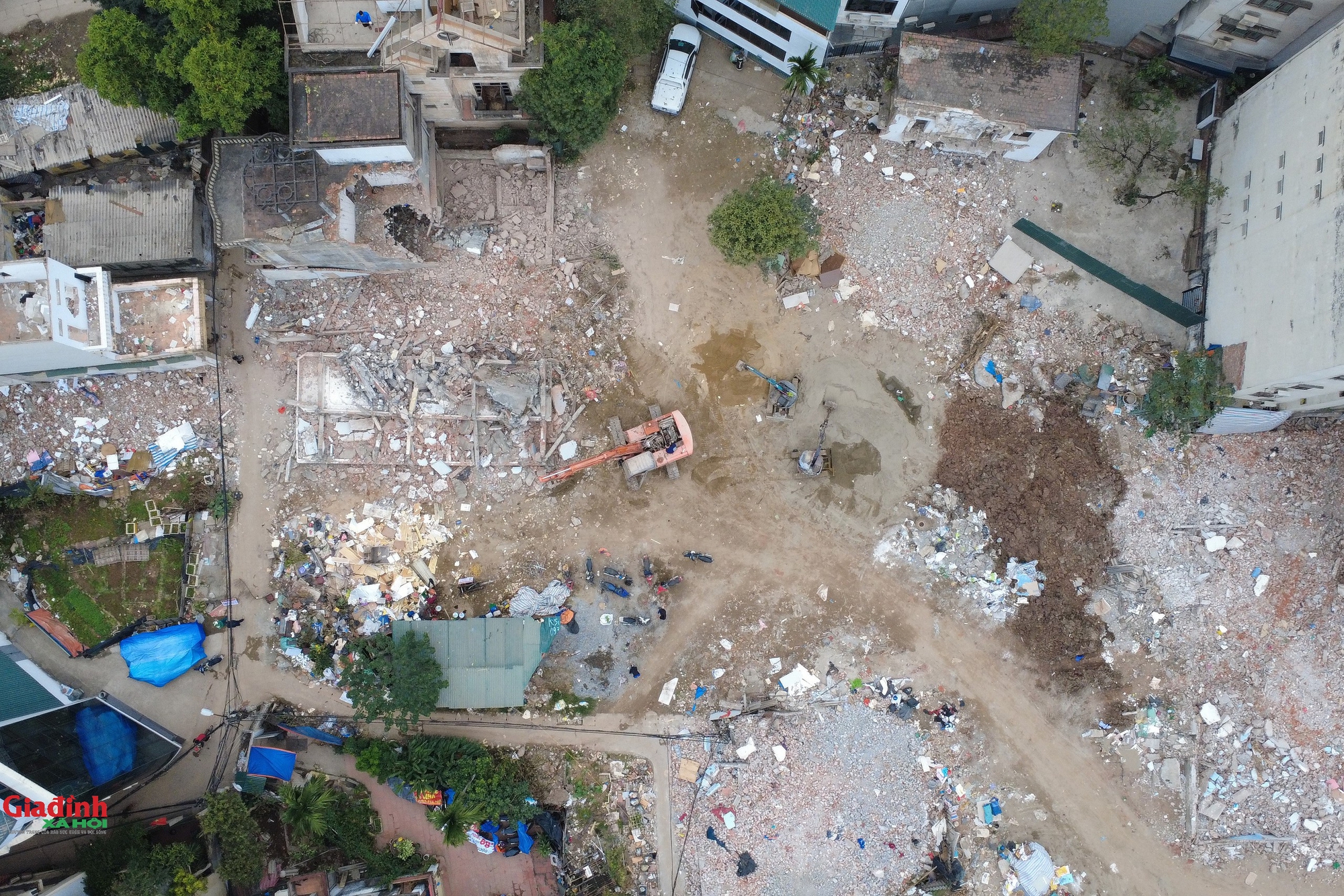 H&agrave; Nội: Người d&acirc;n hối hả dỡ nh&agrave;, giao đất thực hiện GPMB dự &aacute;n đường V&agrave;nh đai 2,5 - Ảnh 9.