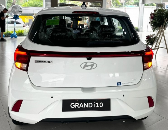 Gi&aacute; lăn b&aacute;nh Hyundai Grand i10 2026 giảm sốc , xứng danh rẻ nhất ph&acirc;n kh&uacute;c A - Ảnh 4.