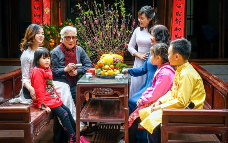 Tết không về quê: Gen Z ngại thăm họ hàng, kỳ nghỉ thành 'bài kiểm tra' tâm lý