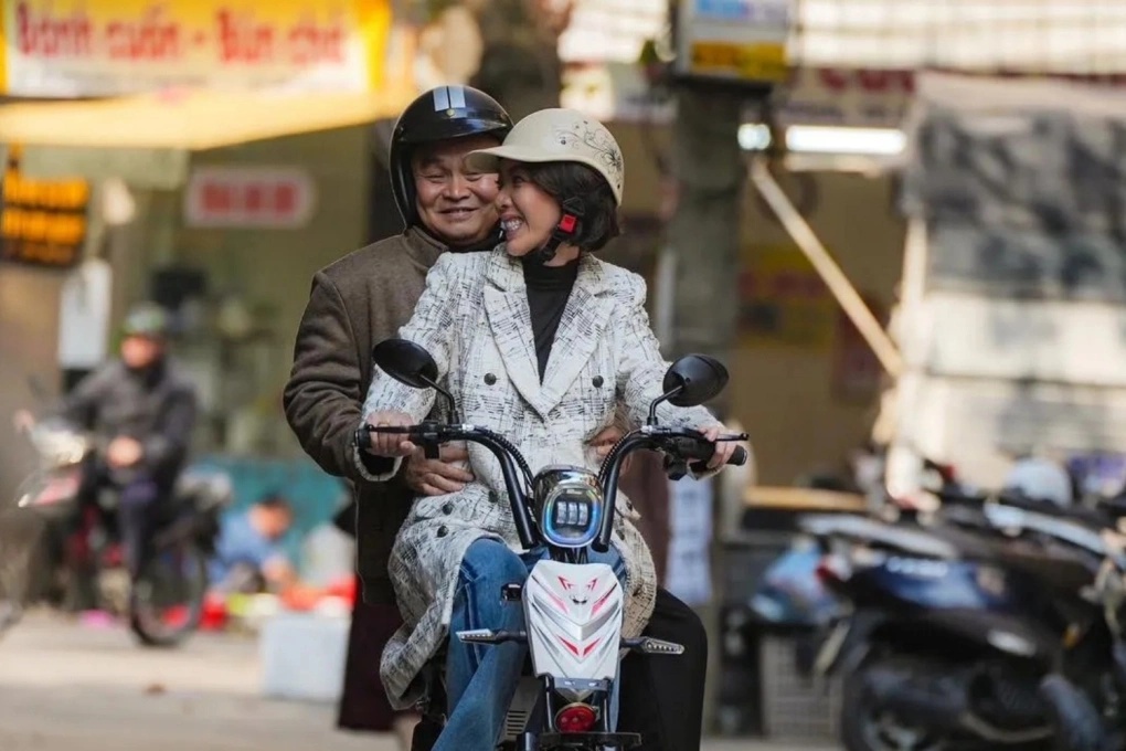 Thu Trang: 'Tất cả đều do duyên số!' - Ảnh 2. BÀI XUÂN ONLINE NGÀY 22-2 (MÙNG 6). TỰA: Thu Trang: "Tất cả đều do duyên số!" - Ảnh 2.