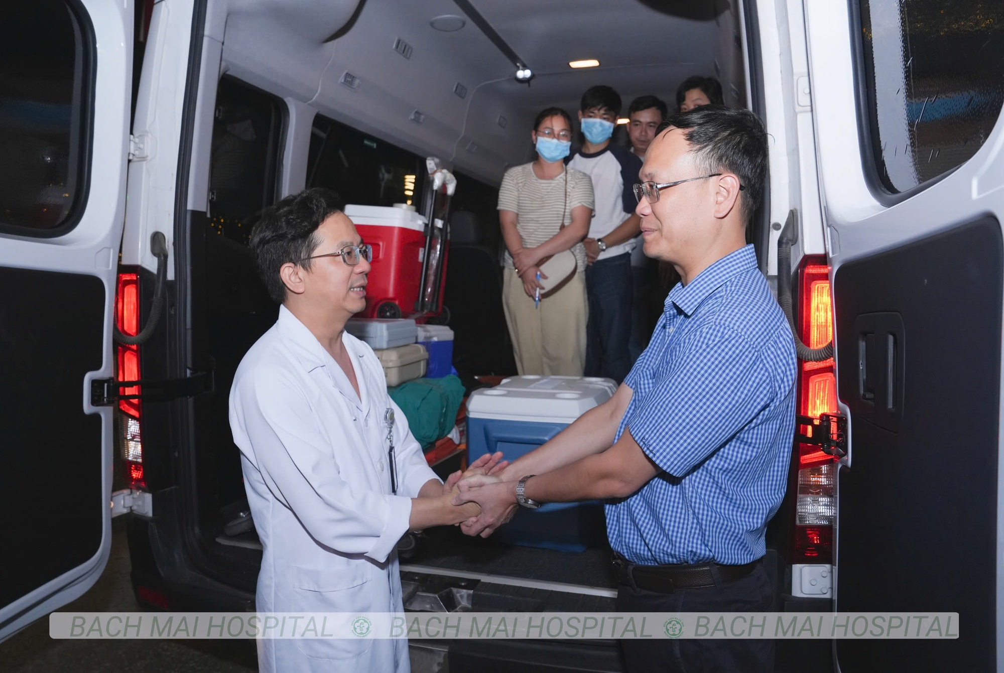 M&ugrave;ng 6 Tết, 8 cuộc đời được viết tiếp nhờ tạng hiến của một nam sinh: Một m&ugrave;a xu&acirc;n của hy vọng - Ảnh 4.