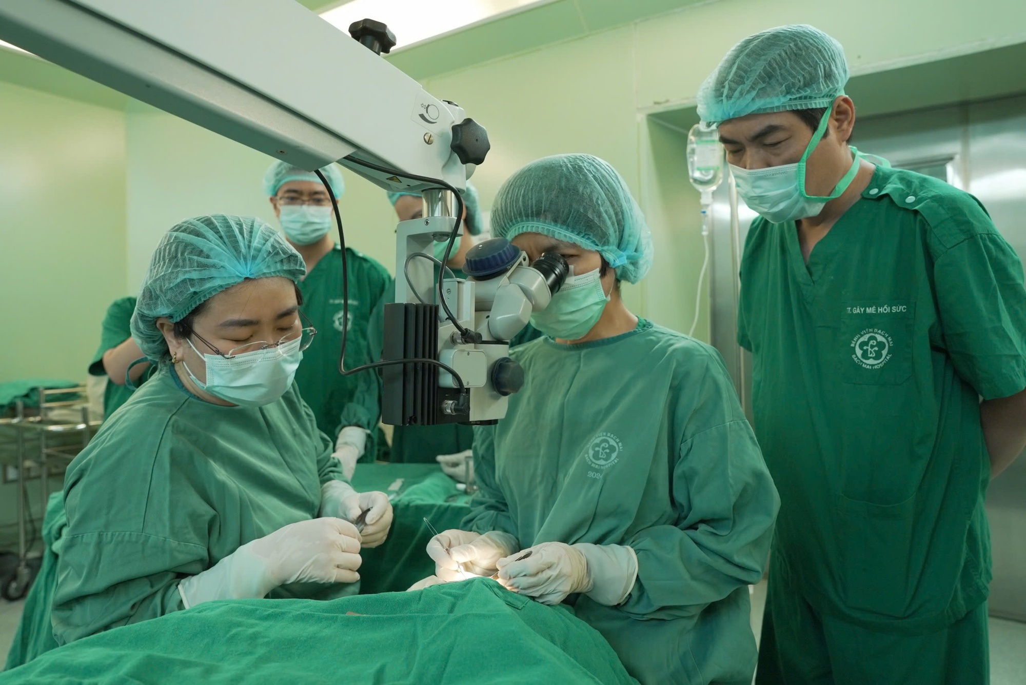 M&ugrave;ng 6 Tết, 8 cuộc đời được viết tiếp nhờ tạng hiến của một nam sinh: Một m&ugrave;a xu&acirc;n của hy vọng - Ảnh 7.