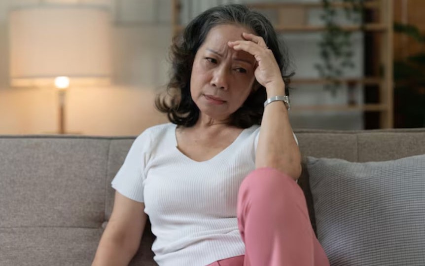 Ly h&ocirc;n tuổi xế chiều: T&ocirc;i kh&ocirc;ng c&ograve;n chọn chịu đựng để giữ gia đ&igrave;nh