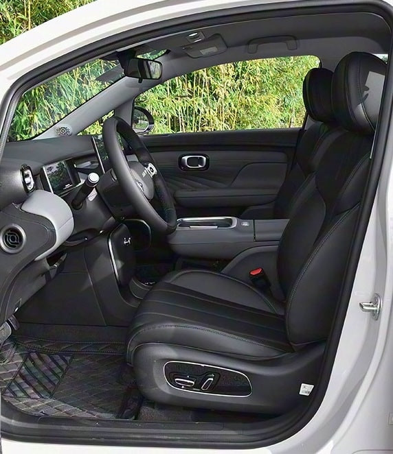 Hatchback cỡ nhỏ gi&aacute; 185 triệu đồng thiết kế trẻ trung, trang bị đẳng cấp, camera to&agrave;n cảnh 540 độ rẻ hơn Kia Morning, chỉ như Honda SH kh&aacute;ch Việt nh&igrave;n sẽ m&ecirc; - Ảnh 4.