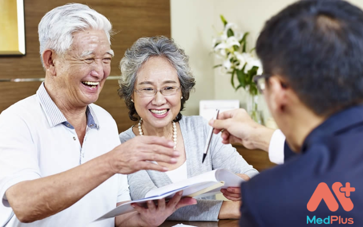 3 Nguyên Tắc Vàng Để Hậu Vận Thịnh Thời, Con Cháu Nể Trọng Từ Tầm Nhìn Xa Của Người Già Thông Thái