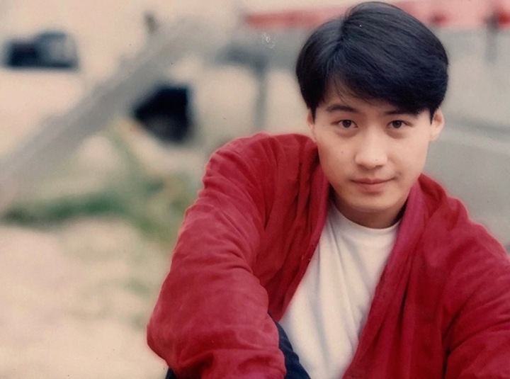 T&agrave;i tử từng khiến triệu c&ocirc; g&aacute;i si m&ecirc;, giờ k&iacute;n tiếng b&ecirc;n vợ k&eacute;m 20 tuổi - Ảnh 1.